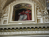 Marco Sittico Altemps, Grabmal in S. Maria in Trastevere, Papst-Kardinals-Porträt mit Rahmung