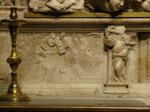 Balthasar de Moscoso y Sandoval, Grabmal S. Maria, Relief links