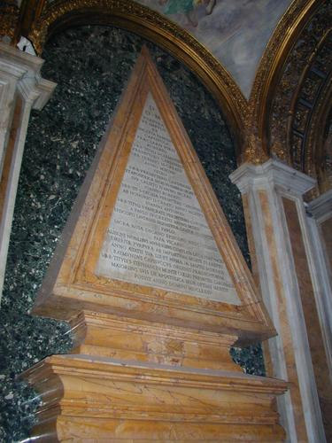 Raimondo Capizucchi, Grabmal S. Maria in Campitelli, Inschrift