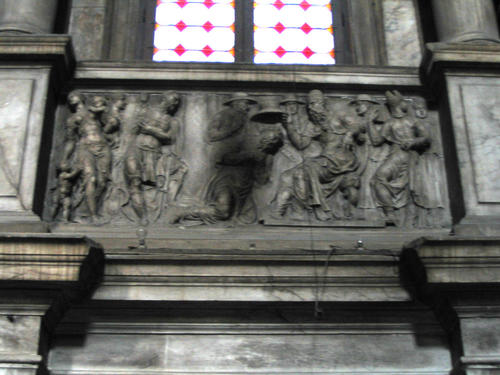 Francesco Cornaro d. Ä., Grabmal S. Salvatore, Relief
