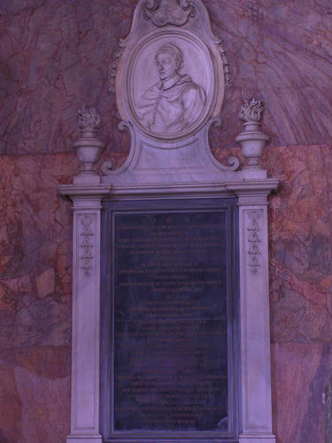 Lorenzo Cozza, Grabmal S. Bartolomeo in Isola, Inschrift
