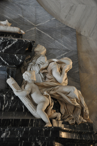 Domenico Pimentel, Grabmal S. Maria sopra Minerva, Justitia und Fides