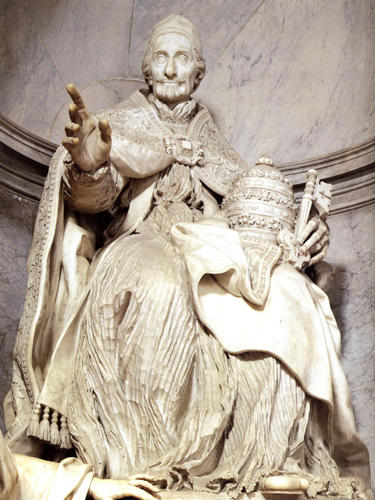Innozenz XI., Grabmal S. Pietro in Vaticano, Ehrenstatue