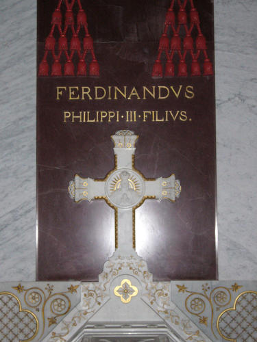 Ferdinand von Spanien, Grabmal Panteon de los Infantes, Inschrift