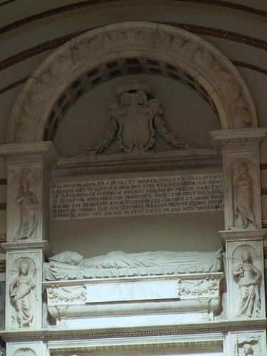 Filippo de Levis, Grabmal S. Maria Maggiore, Sarkophag mit Liegefigur