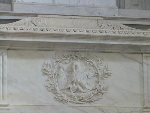 Giulio Antonio Santori, Grabmal S. Giovanni in Laterano, Wappen
