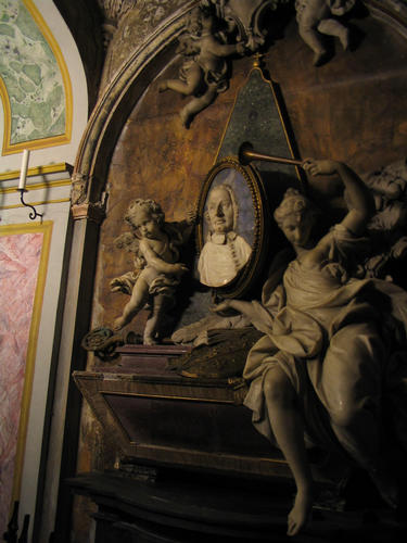 Giorgio Spinola, Grabmal S. Salvatore alle Coppelle, Ansicht von rechts