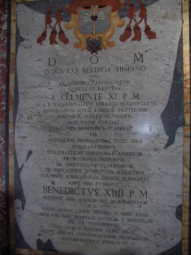 Luiz Belluga, Grabmal S. Maria in Vallicella, Bodenplatte Inschrift