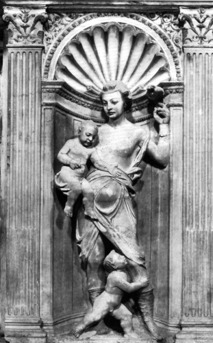 Pius II., Grabmal S. Andrea della Valle, Tugendallegorie
