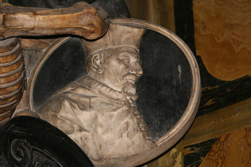 Stefano Durazzo, Grabmal S. Maria in Monterone, Porträt