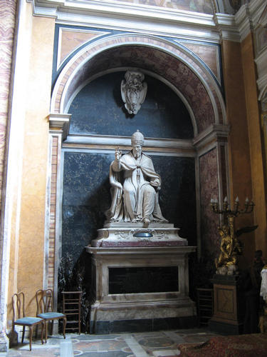 Urban VII., Grabmal S. Maria sopra Minerva, Gesamtansicht